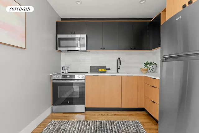 $850,000 | 1226 Saint Marks Avenue, Unit 1B | Weeksville