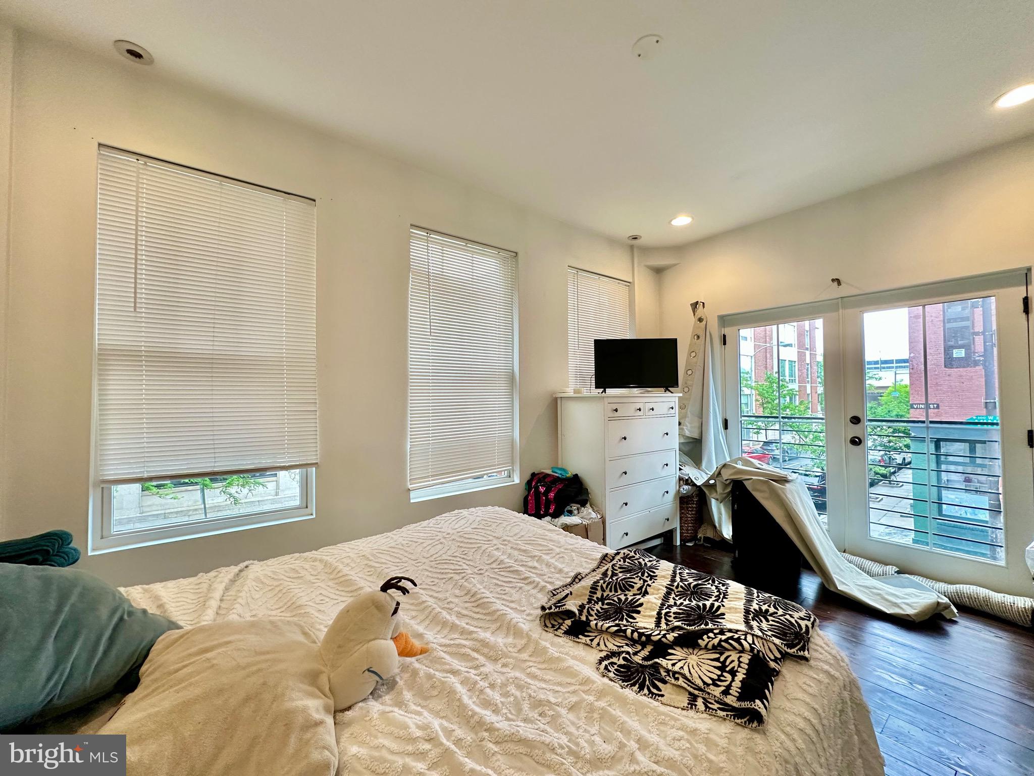 263 North 3rd Street, Unit A Philadelphia, PA 19106 - Photo 10 of 15