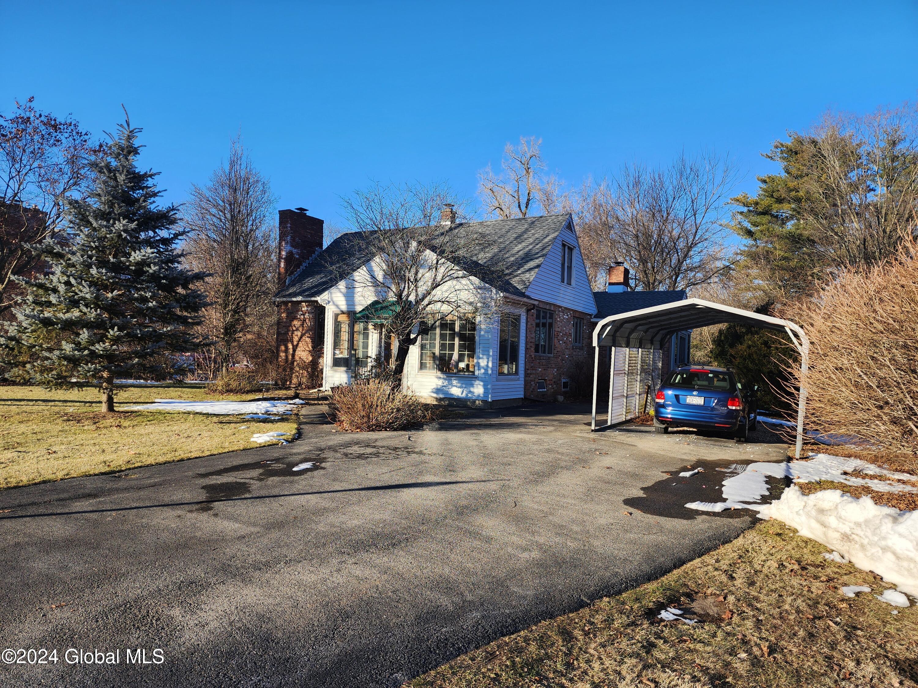 2825 Consaul Road Schenectady, NY 12304 - Photo 1 of 4 2825 Consaull Rd - Front 3