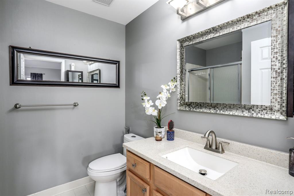 1730 Deepwood Circle Rochester, MI 48307 - Photo 11 of 20