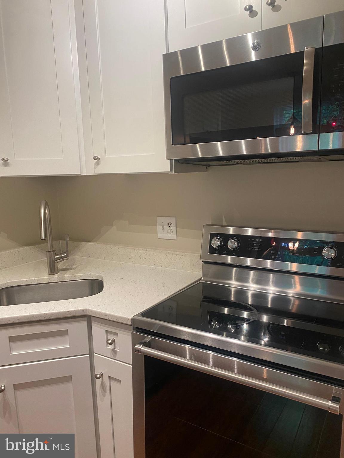 1905 North Rhodes Street, Unit 34 Arlington, VA 22201 - Photo 22 of 33