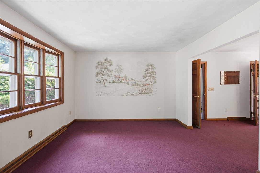 251 Madeleine Avenue Woonsocket, RI 02895 - Photo 5 of 44