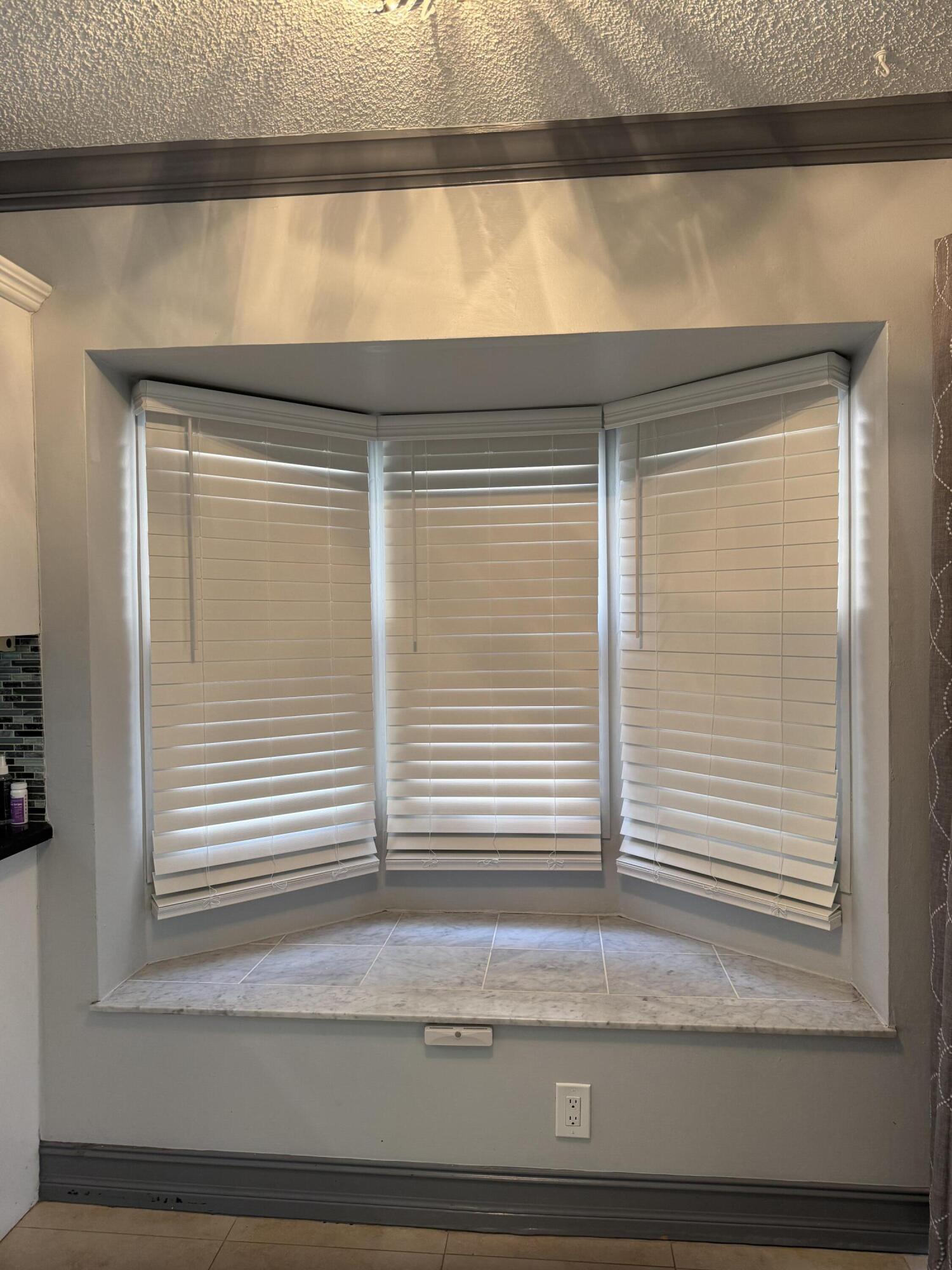 21583 Villa Nova Drive Boca Raton, FL 33433 - Photo 9 of 33 a view of a window