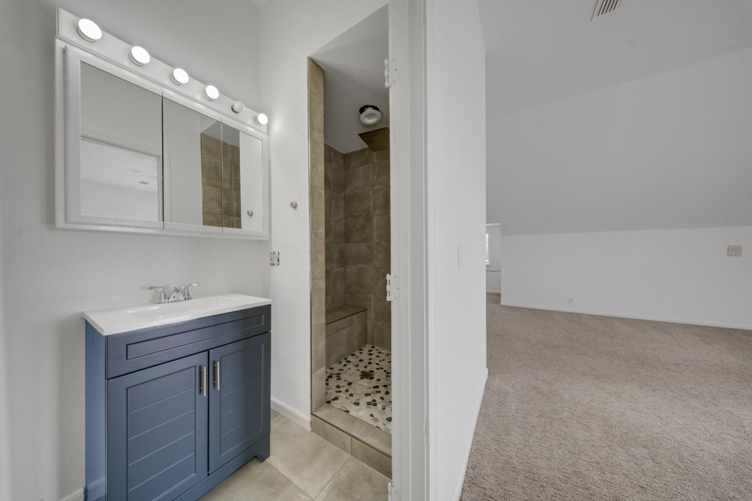 5875 Sycamore Hill Road Newcastle, CA 95658 - Photo 30 of 78 Newly remodeled Secondary Primary bathroom or possible ADU on second story, plumbed for kitchen, with balcony access (2 of 5 bathrooms)
