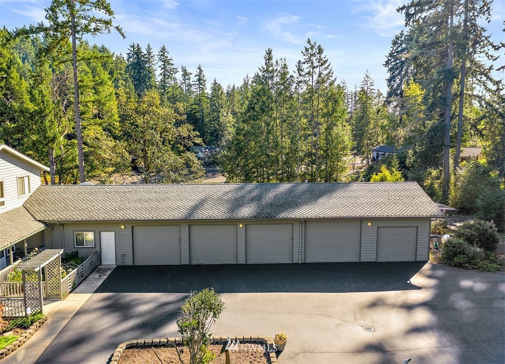5550 East Grapeview Loop Road Allyn, WA 98524 - Photo 25 of 28 Gallery Image 25