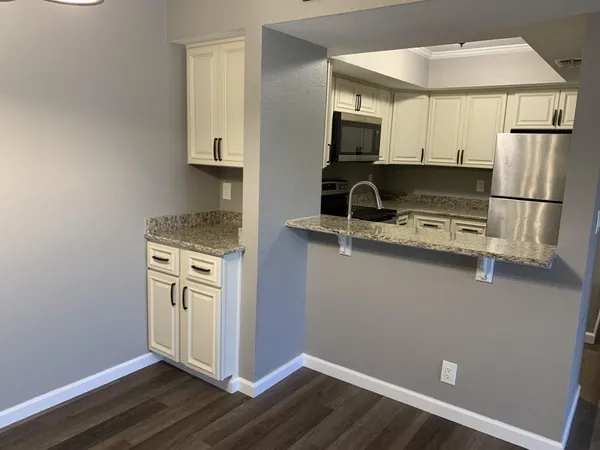 $1,700 | 1548 Southeast Royal Green Circle, Unit 105, Port St. Lucie, FL 34952