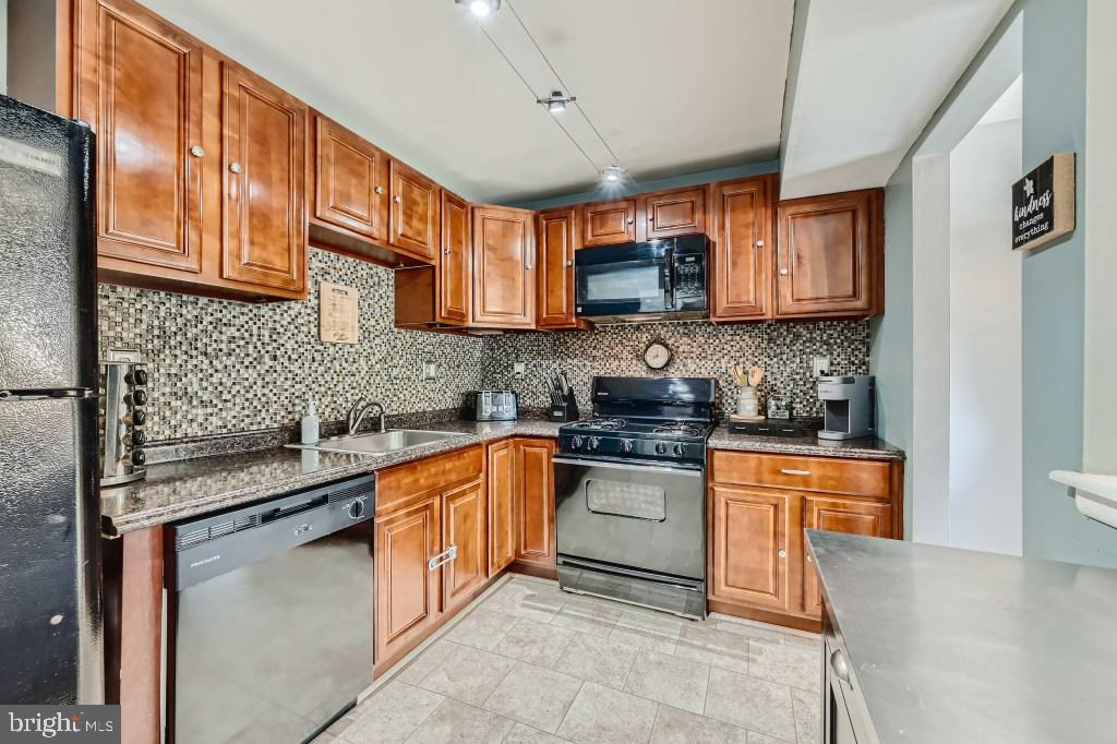 9616 Baron Place, Unit 9616 Rosedale, MD 21237 - Photo 13 of 34 Name brand appliances, tile flooring