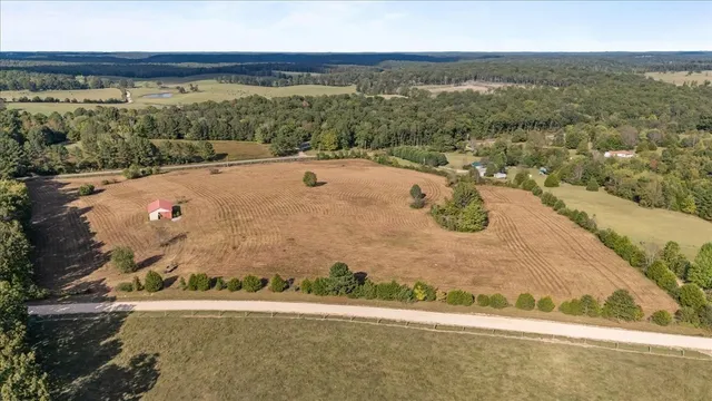 $399,900 | 1849 Humphreys Co Line Road, Dickson, TN 37055