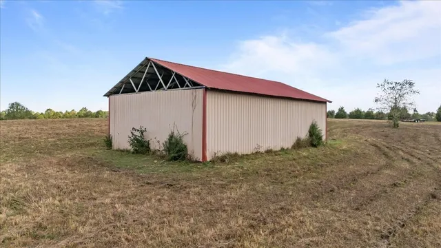 $399,900 | 1849 Humphreys Co Line Road, Dickson, TN 37055