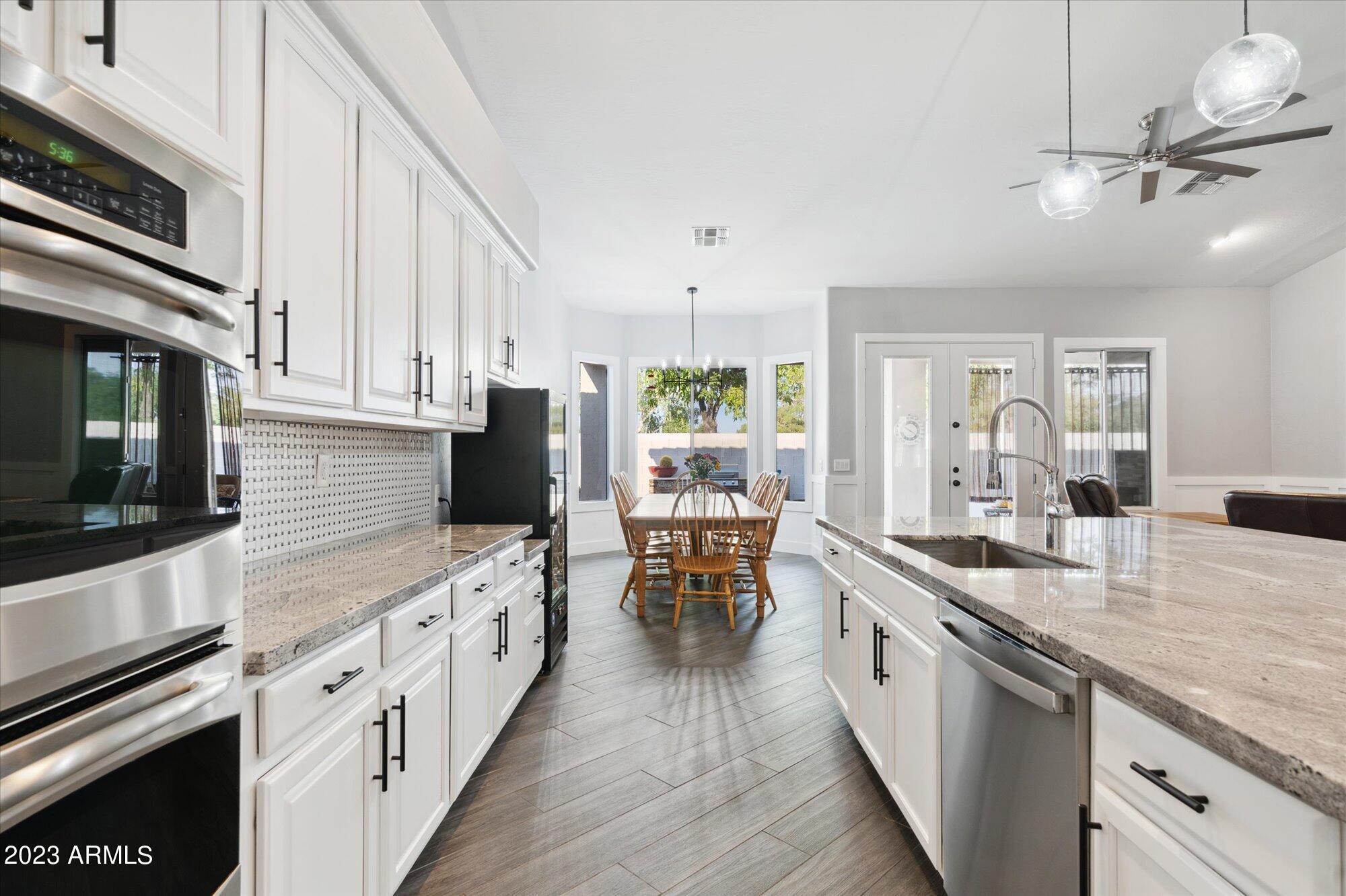 647 North Mayfair Mesa, AZ 85213 - Photo 12 of 58 24-DSC07463