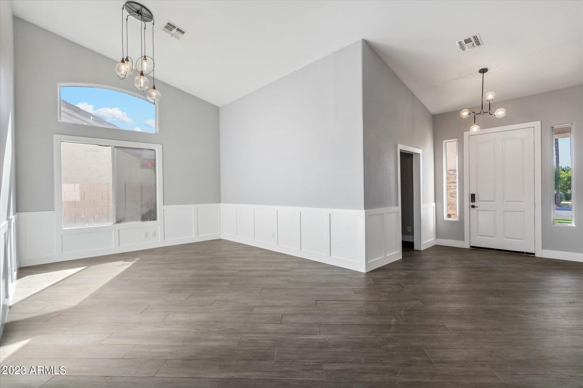 647 North Mayfair Mesa, AZ 85213 - Photo 18 of 58 11-DSC00914