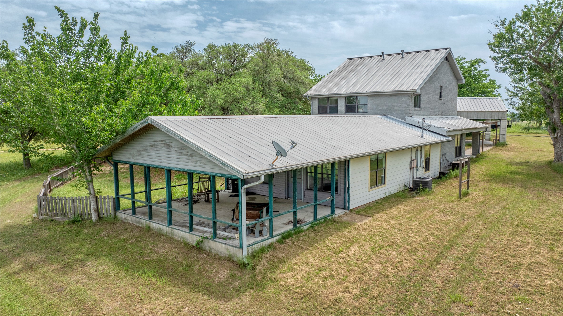 5919 Farm To Market 50 Brenham, TX 77833 - Photo 12 of 29