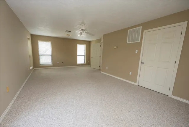 $1,425,000 | 5919 Farm To Market 50, Brenham, TX 77833