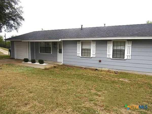 $1,100 | 801 North 19th Street, Copperas Cove, TX 76522