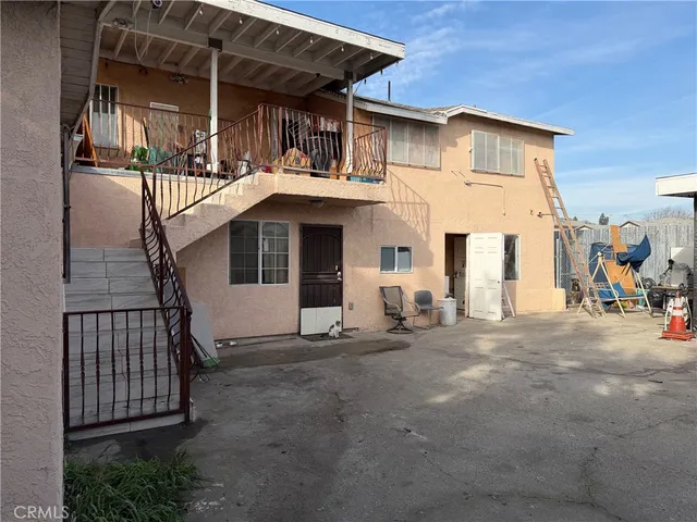 $869,000 | 1419 East 111th Street, Los Angeles, CA 90059