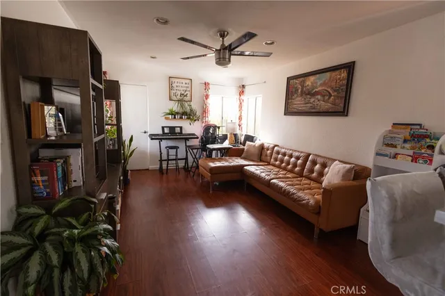 $869,000 | 1419 East 111th Street, Los Angeles, CA 90059