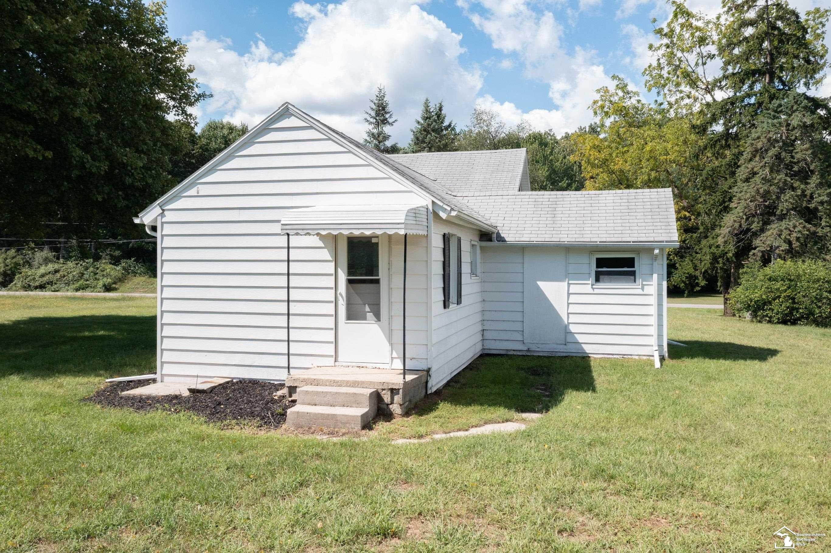 9230 Crabb Road Temperance, MI 48182 - Photo 27 of 32 Gallery Image 27