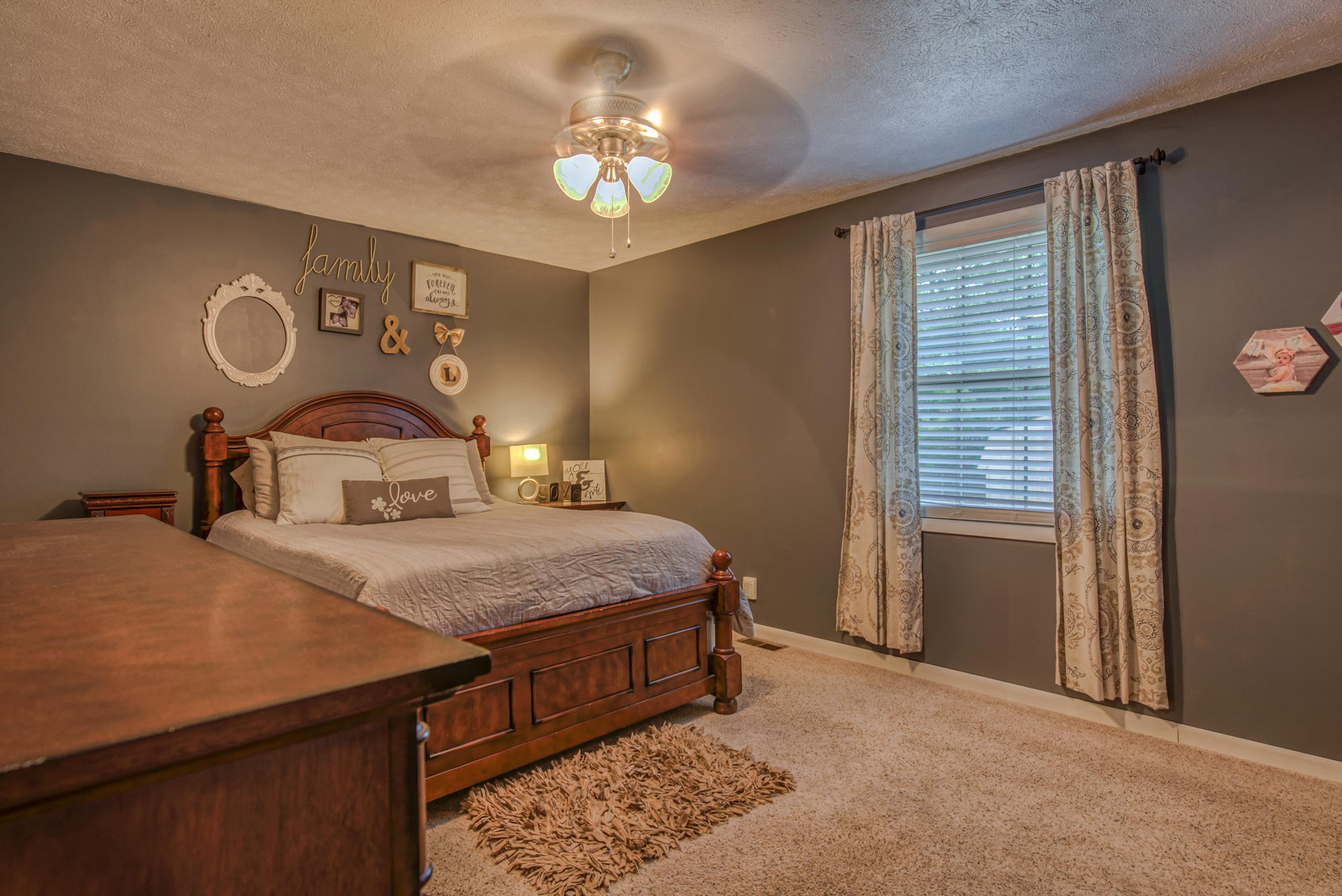 1204 Ambleside Road Kingsport, TN 37660 - Photo 16 of 31 161_1437_19