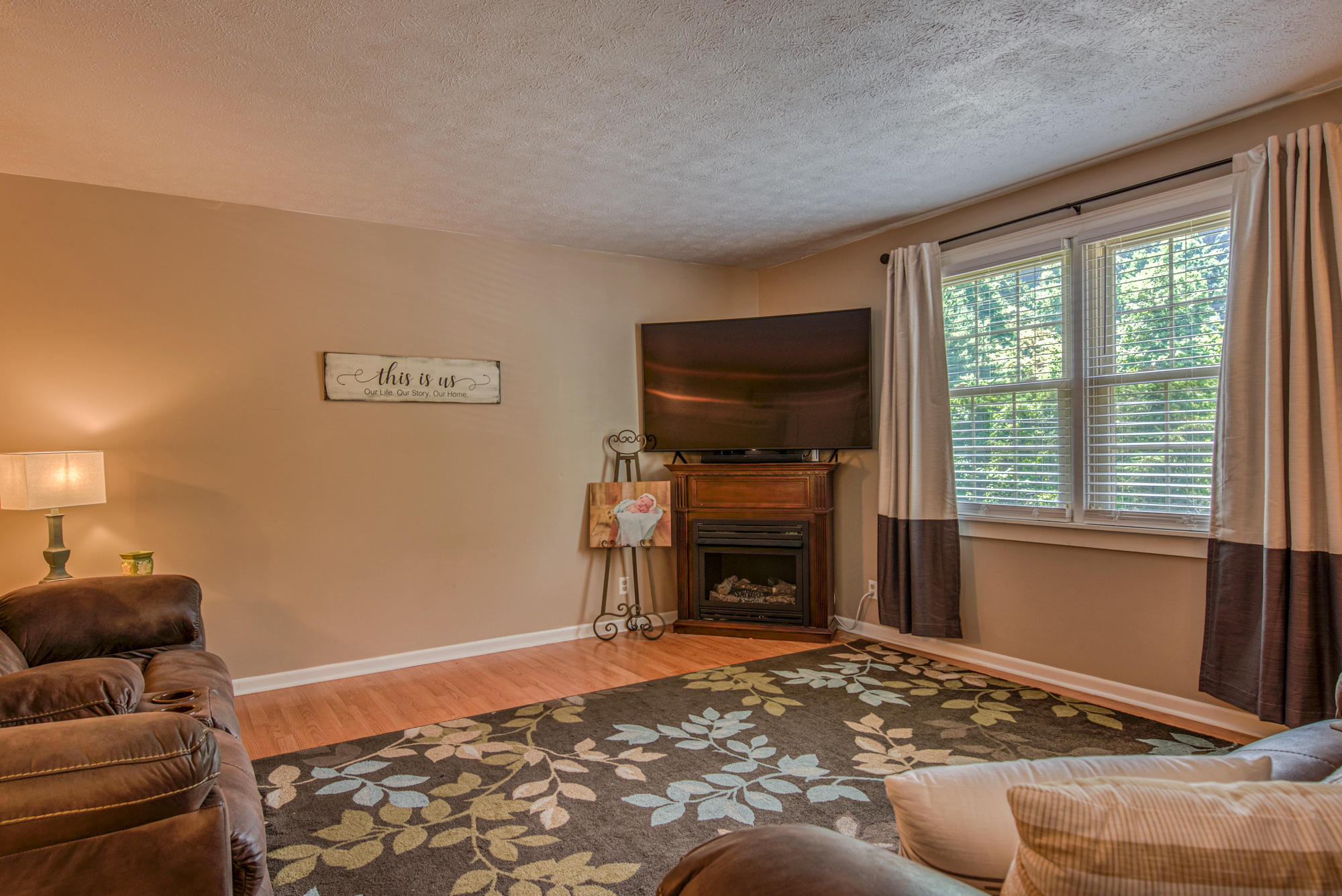 1204 Ambleside Road Kingsport, TN 37660 - Photo 4 of 31 161_1373_6