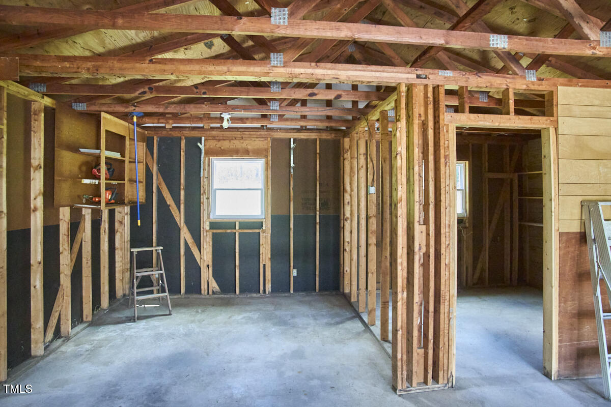 1105 Horseshoe Road Durham, NC 27703 - Photo 23 of 31 24