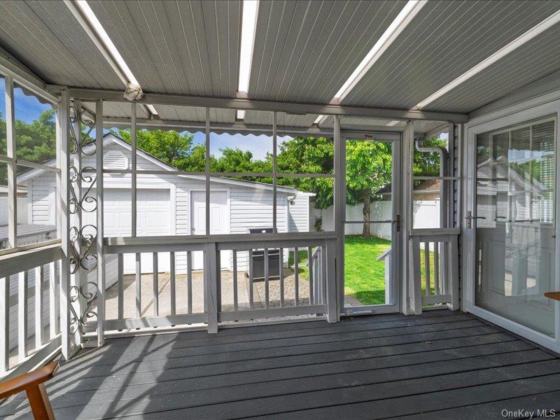 2864 St John Road Oceanside, NY 11572 - Photo 21 of 47