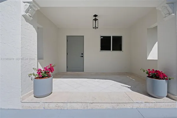 $969,000 | 5251 Southwest 6th Street, Miami, FL 33134