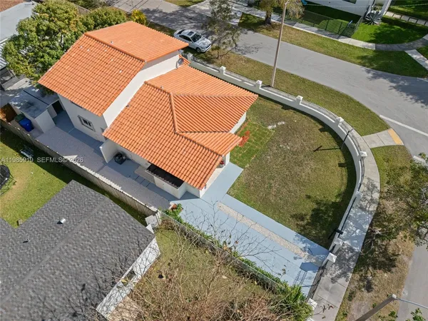 $969,000 | 5251 Southwest 6th Street, Miami, FL 33134