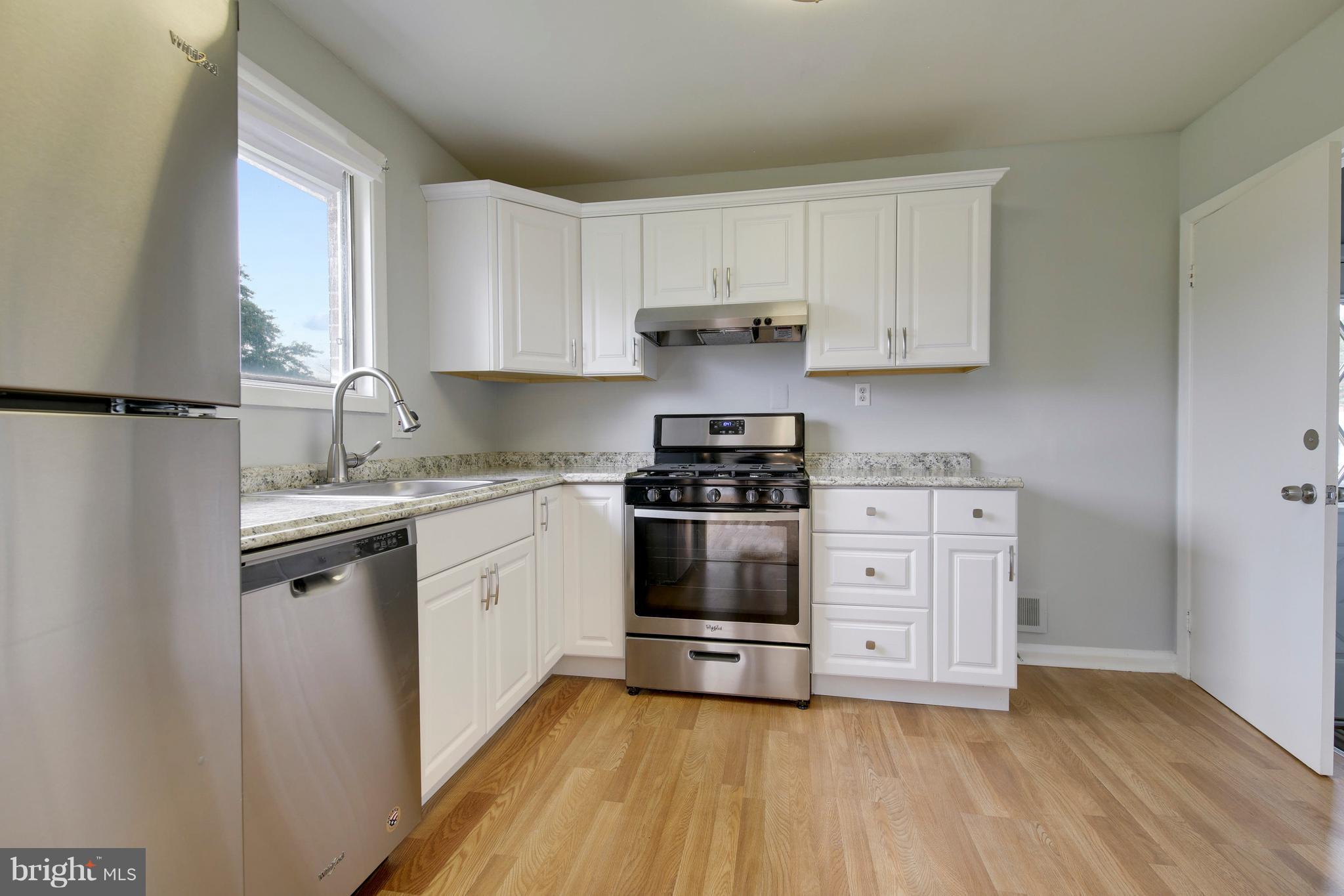 6207 Scranton Road Baltimore, MD 21237 - Photo 12 of 22 Kitchen