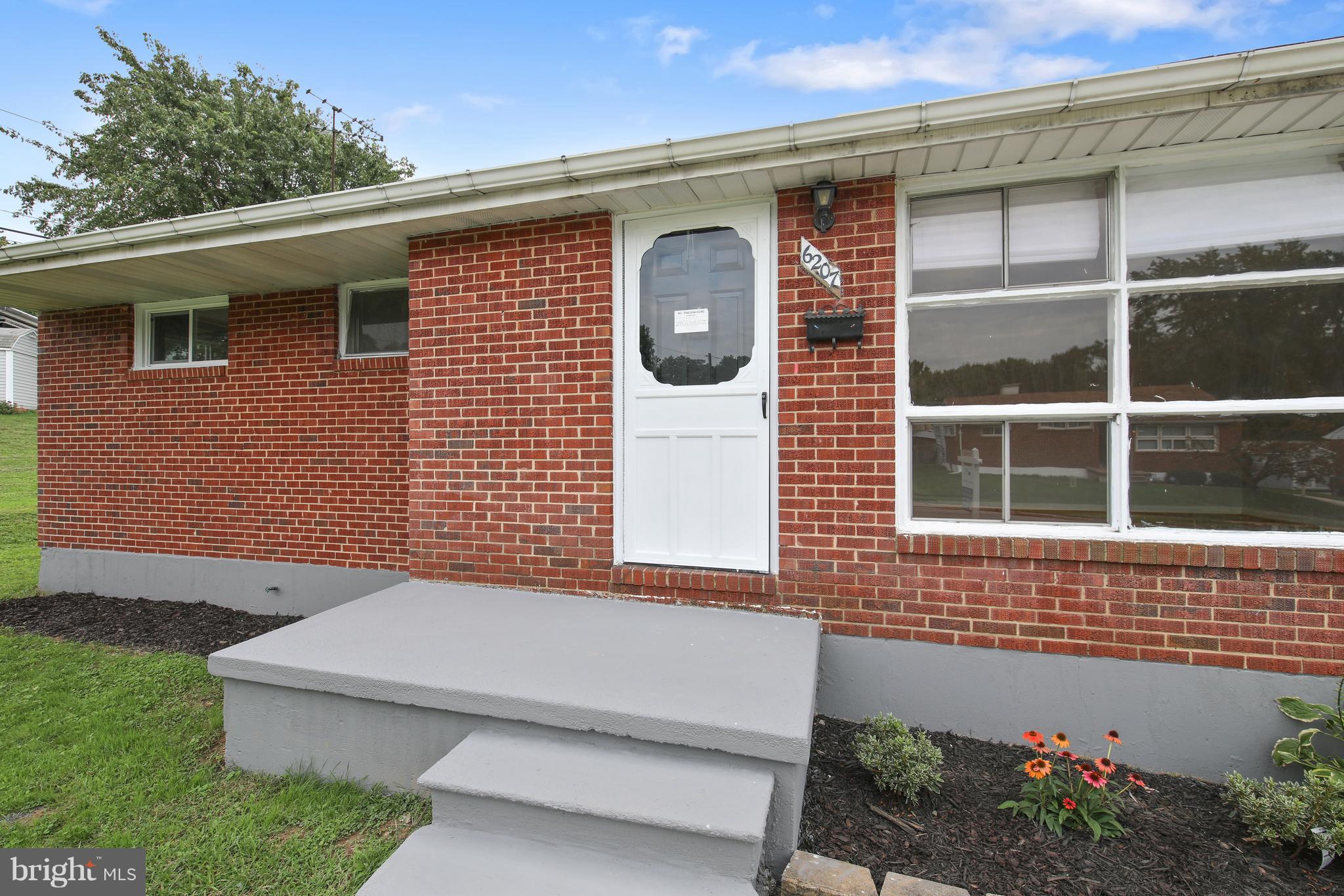 6207 Scranton Road Baltimore, MD 21237 - Photo 3 of 22 Exterior (Front)