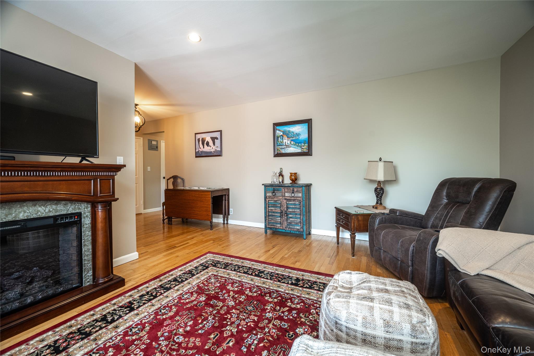 223 Schrade Road, Unit 2C Briarcliff Manor, NY 10510 - Photo 4 of 16