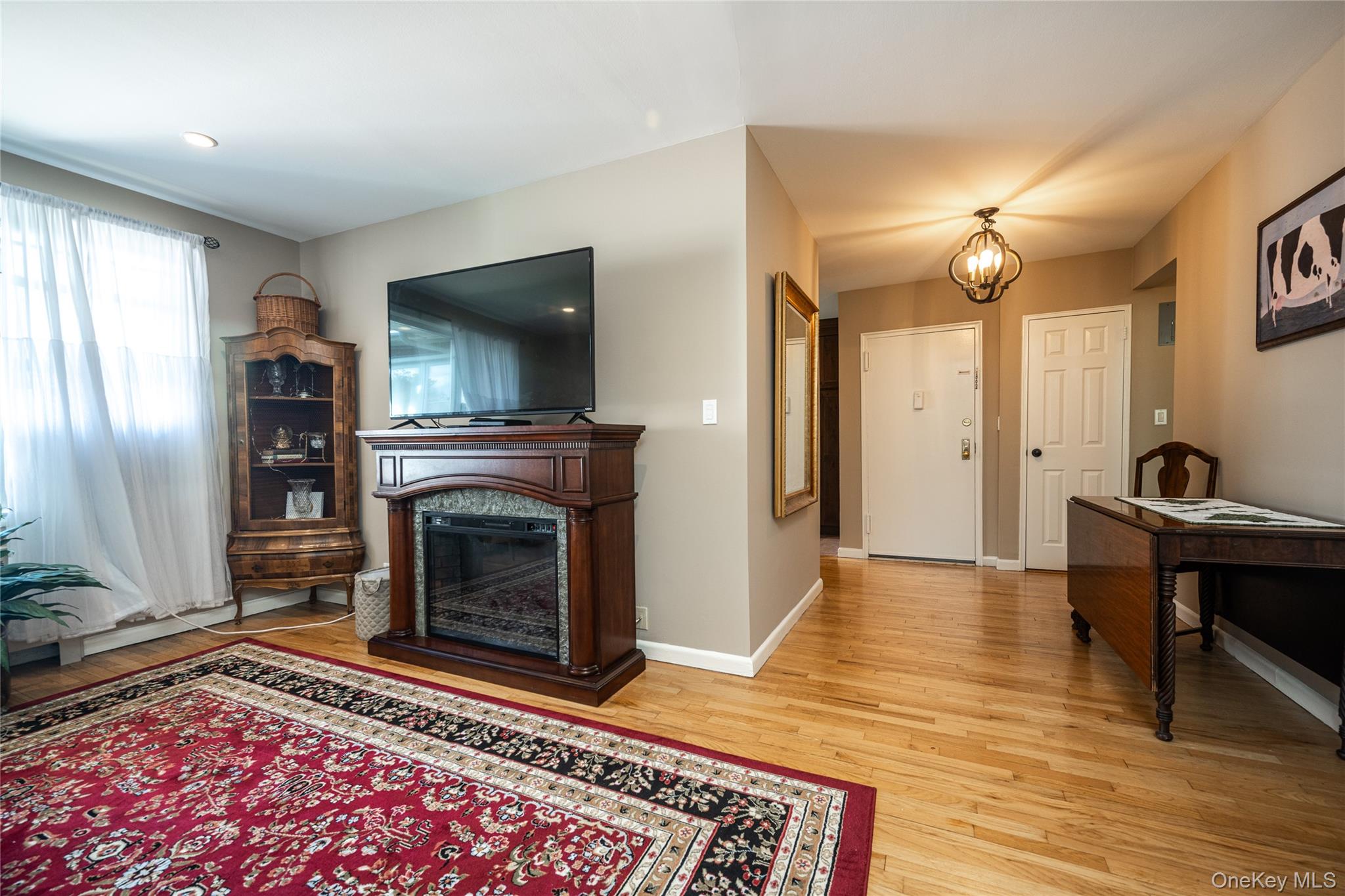 223 Schrade Road, Unit 2C Briarcliff Manor, NY 10510 - Photo 6 of 16