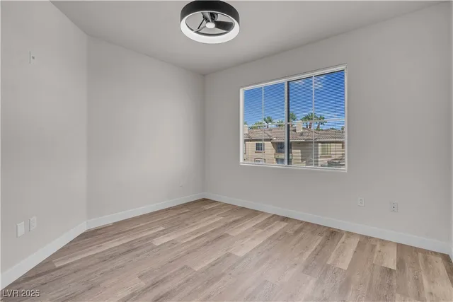 $275,000 | 7147 South Durango Drive, Unit 309, Las Vegas, NV 89113