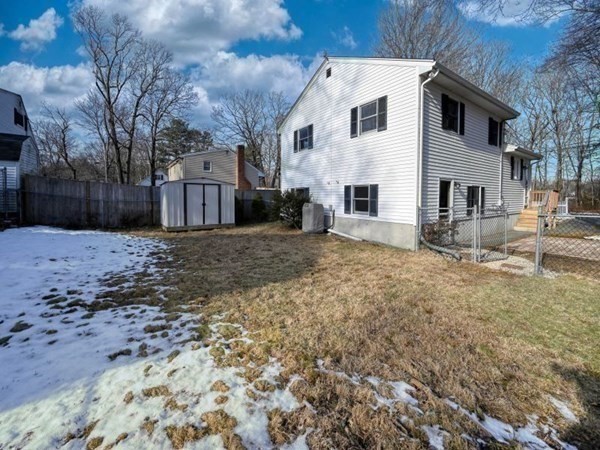 51 West Shore Road Holbrook, MA 02343 - Photo 25 of 31