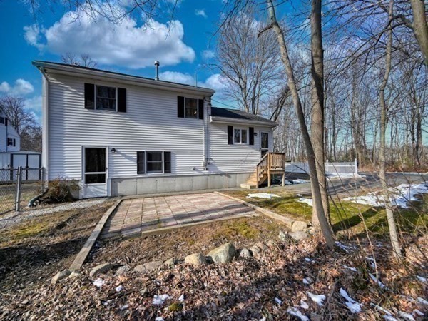 51 West Shore Road Holbrook, MA 02343 - Photo 26 of 31