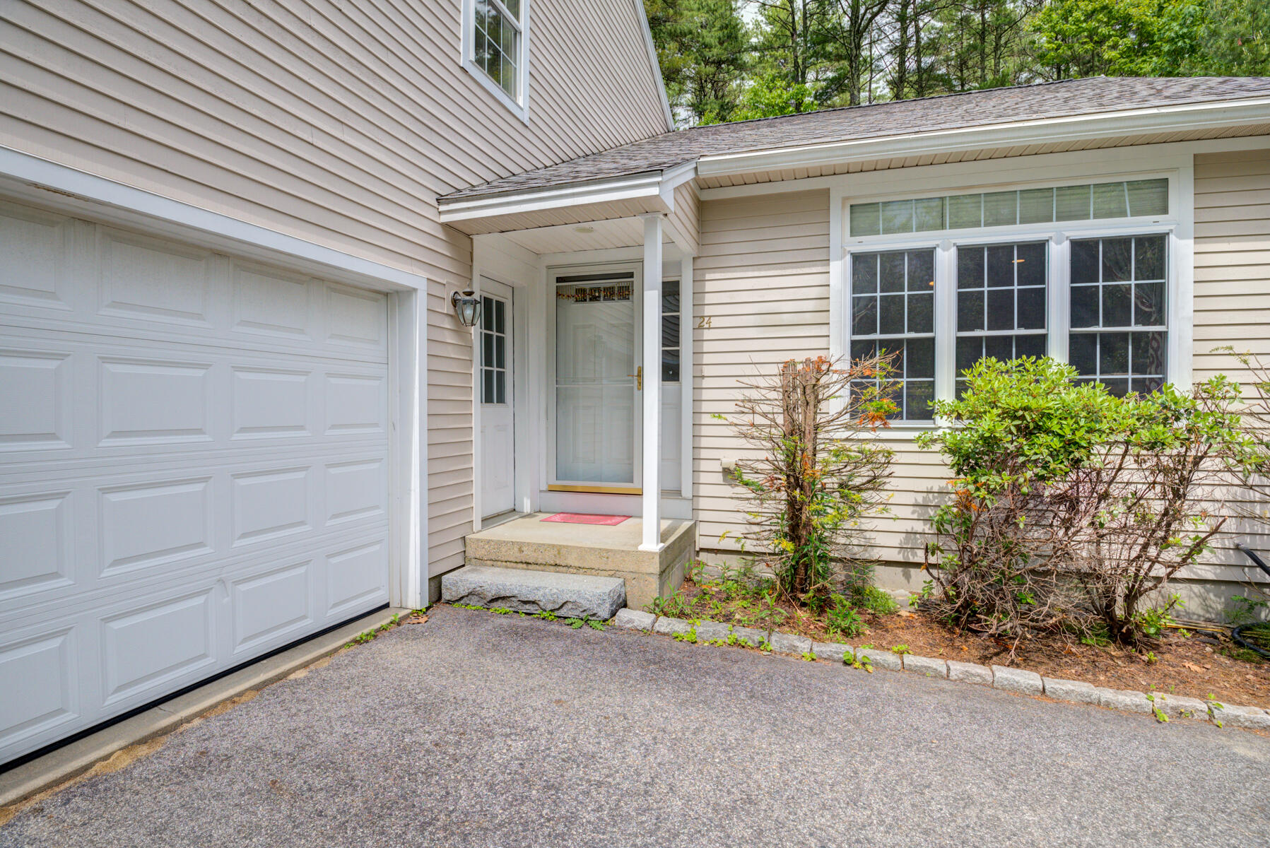 24 Evergreen Farms Road Scarborough, ME 04074 - Photo 2 of 23 Exterior