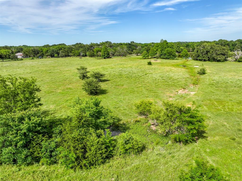 211 Rs County Road 1455 Point, TX 75472 - Photo 28 of 40 a view of an ocean from a yard
