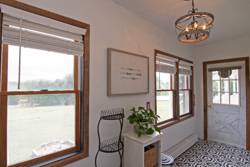 420 Fort Springs Road Ronceverte, WV 24970 - Photo 12 of 33 Gallery Image 12