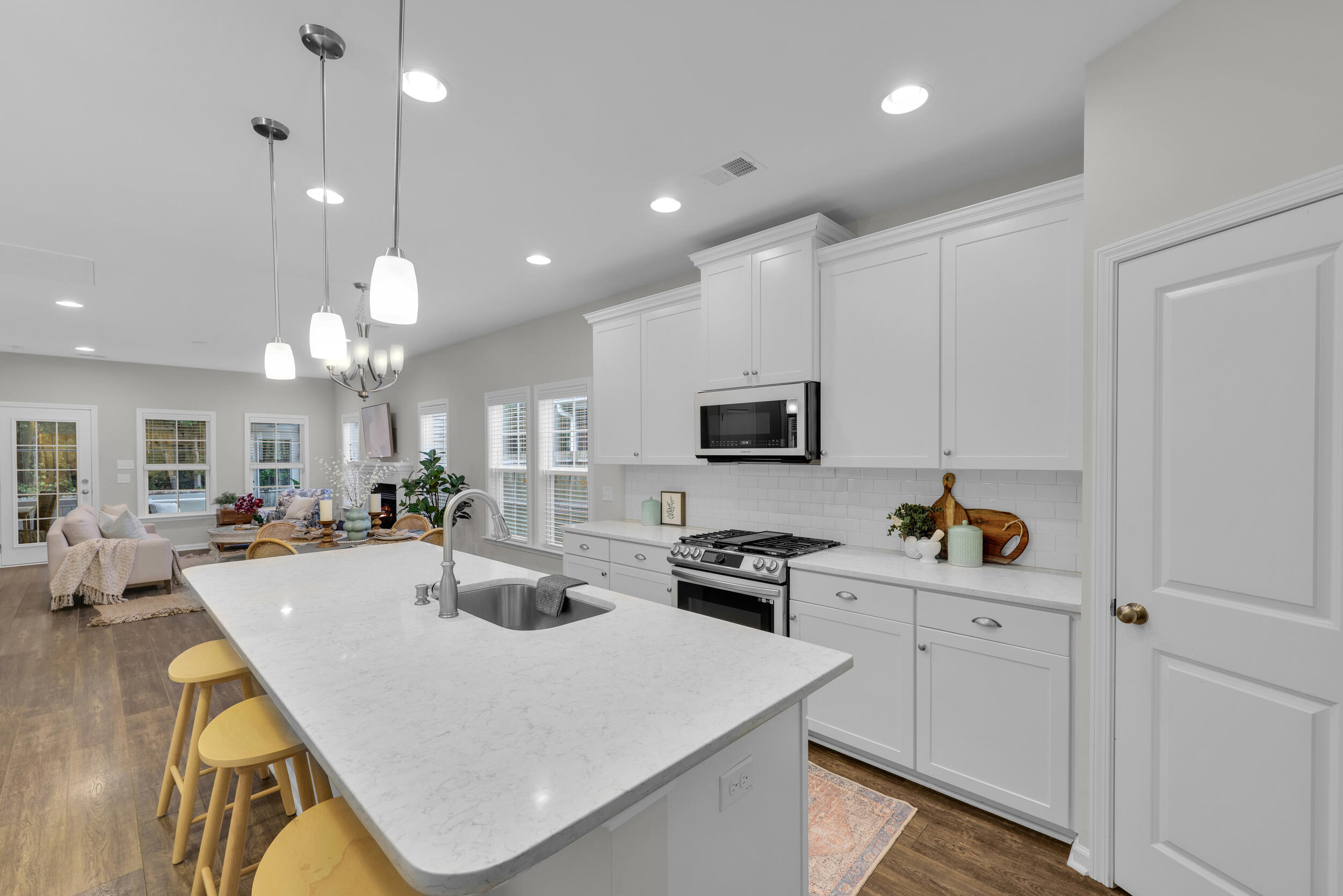 3840 Tupelo Branch Row Mount Pleasant, SC 29429 - Photo 11 of 42 22_550a2602-1