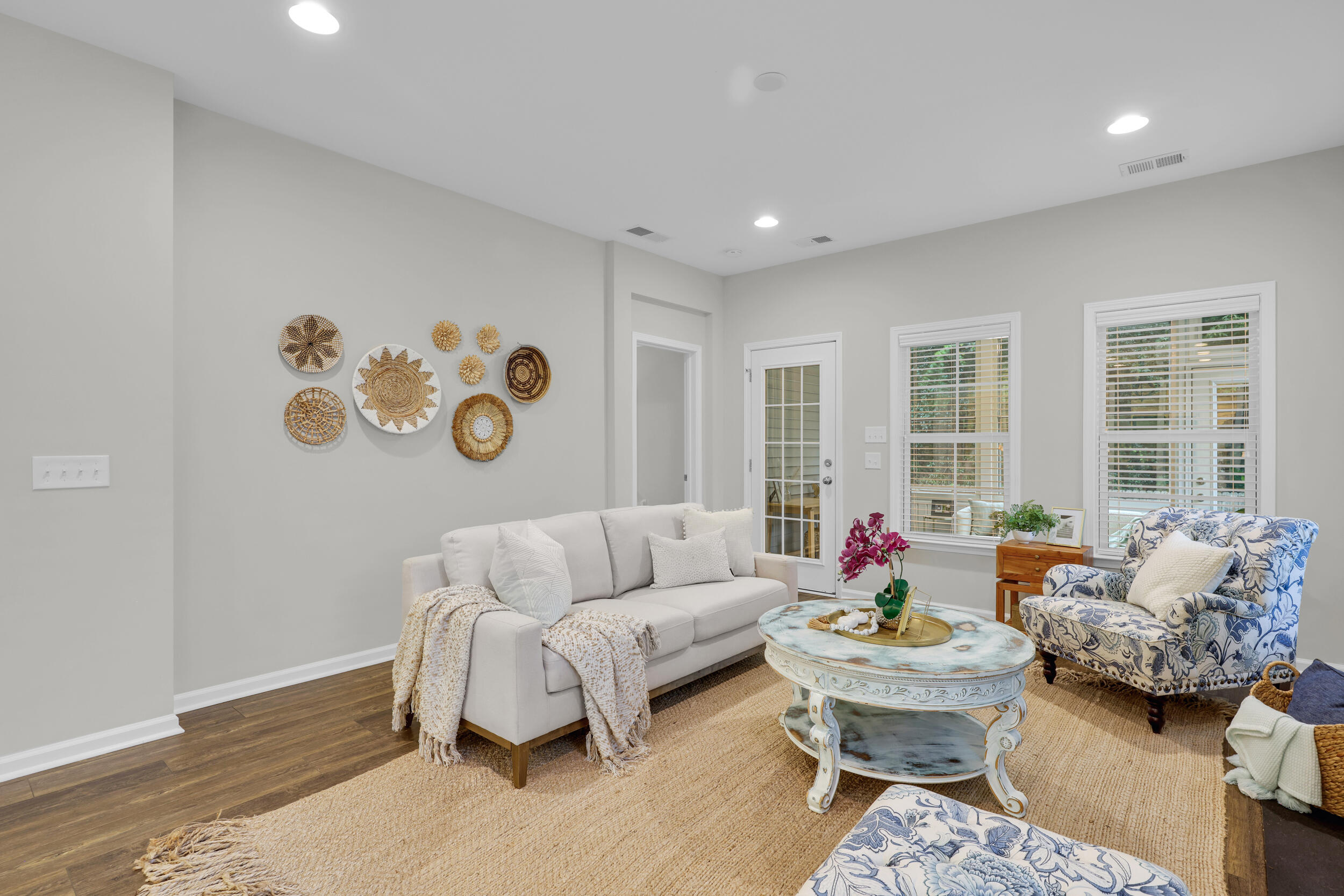 3840 Tupelo Branch Row Mount Pleasant, SC 29429 - Photo 3 of 42 8_550a2647