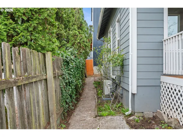 $399,000 | 326 Pearl Street, Oregon City, OR 97045
