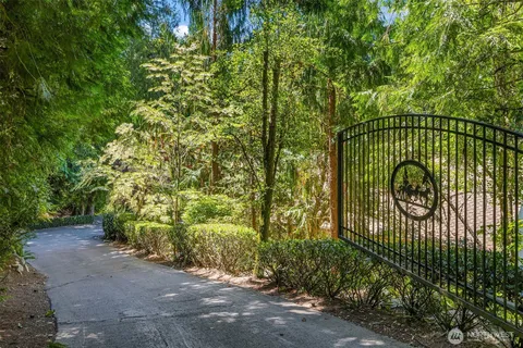 $1,625,000 | 20843 Southeast 123rd Street, Issaquah, WA 98027