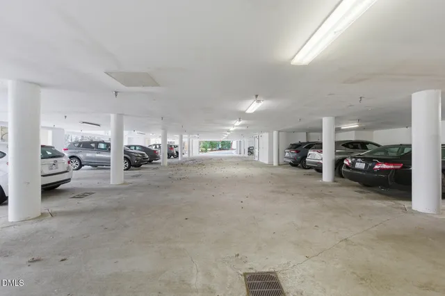 $499,500 | 116 Northbrook Drive, Unit 204, Raleigh, NC 27609