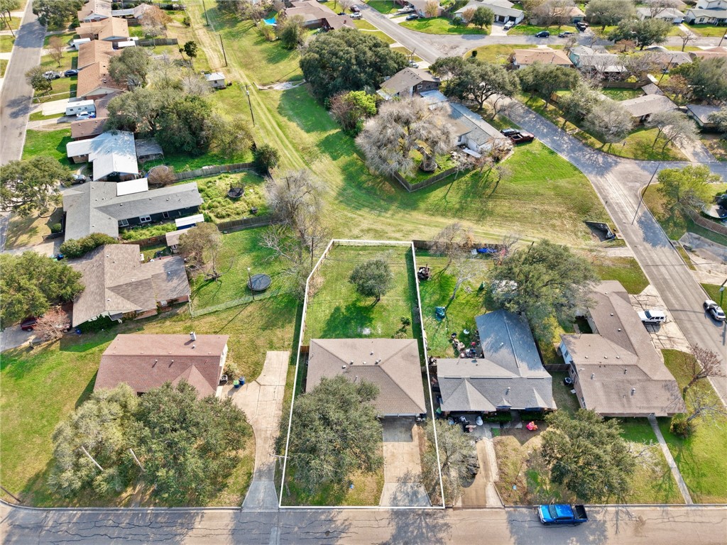 126 Janin Circle North Portland, TX 78374 - Photo 33 of 37 Large backyard