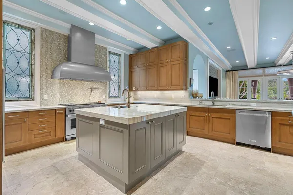 $75,000 | 8 Driftwood Landing Road, Gulf Stream, FL 33483