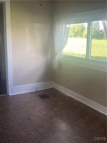 $84,500 | 5601 Middle Road, Stockbridge, NY 13409