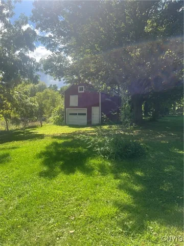 $84,500 | 5601 Middle Road, Stockbridge, NY 13409