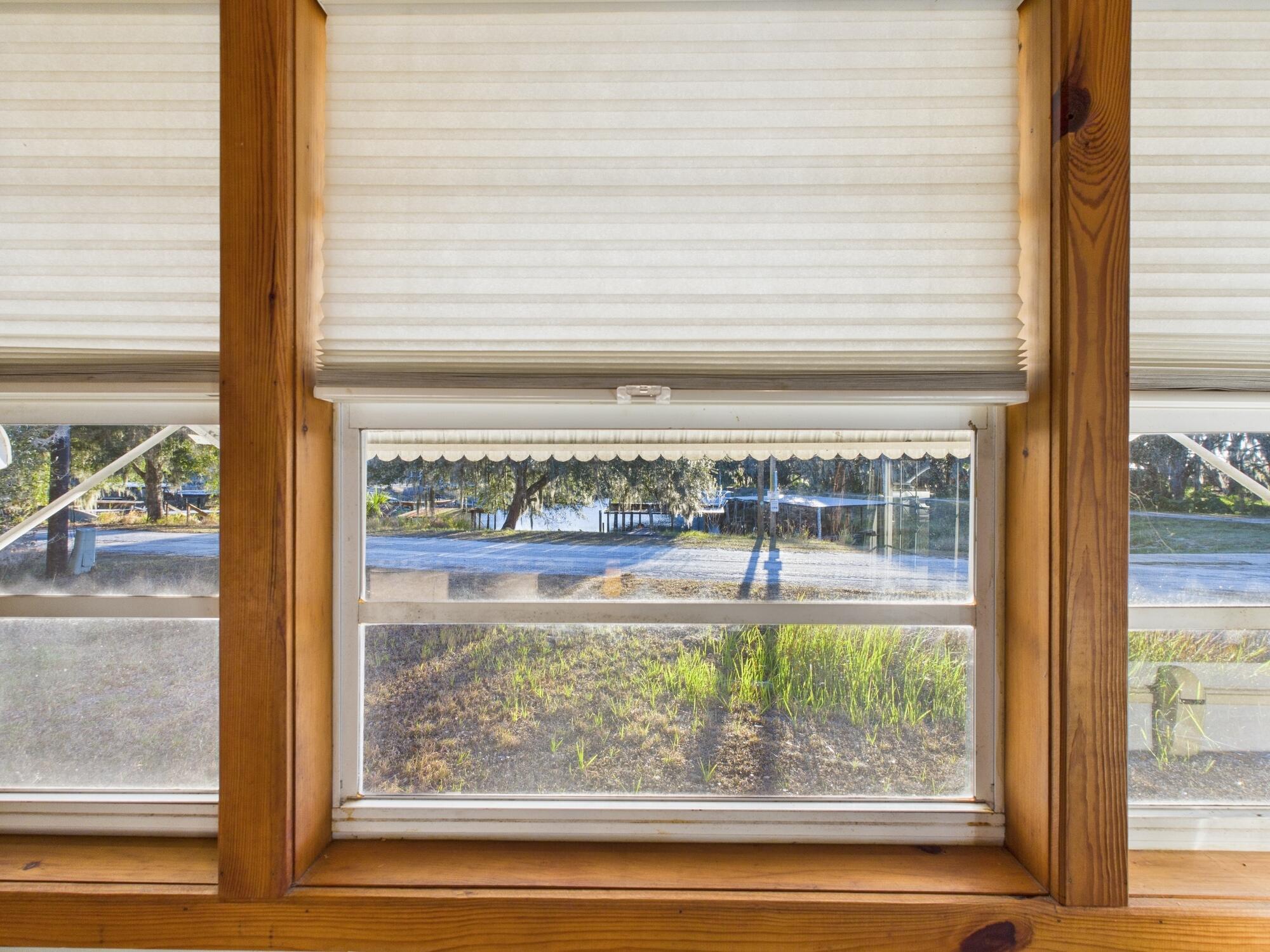 56 Basin Street Lorida, FL 33857 - Photo 15 of 42 E6F0861A-40D8-48D4-8616-D9B788907B30