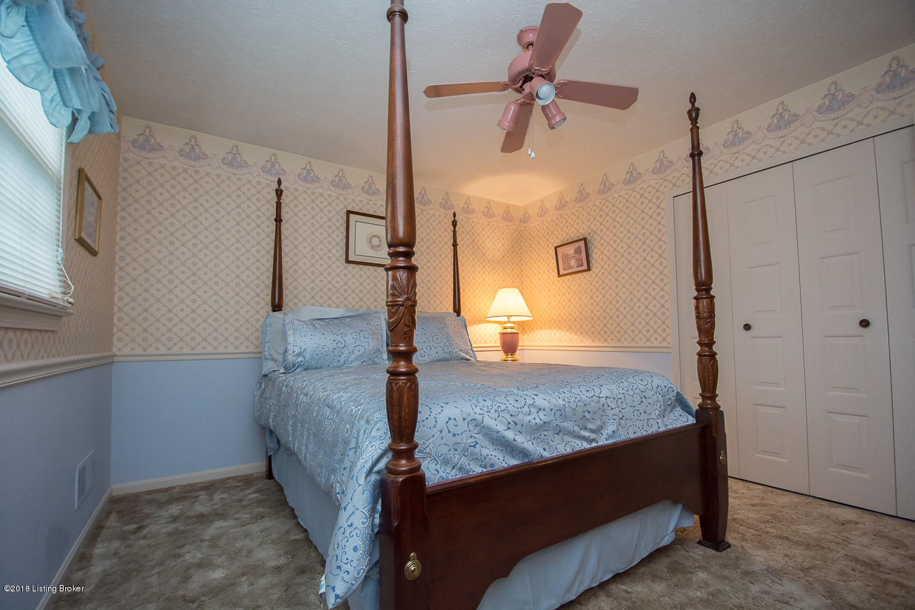 10401 St Rene Road Louisville, KY 40299 - Photo 24 of 41 Bedroom 2