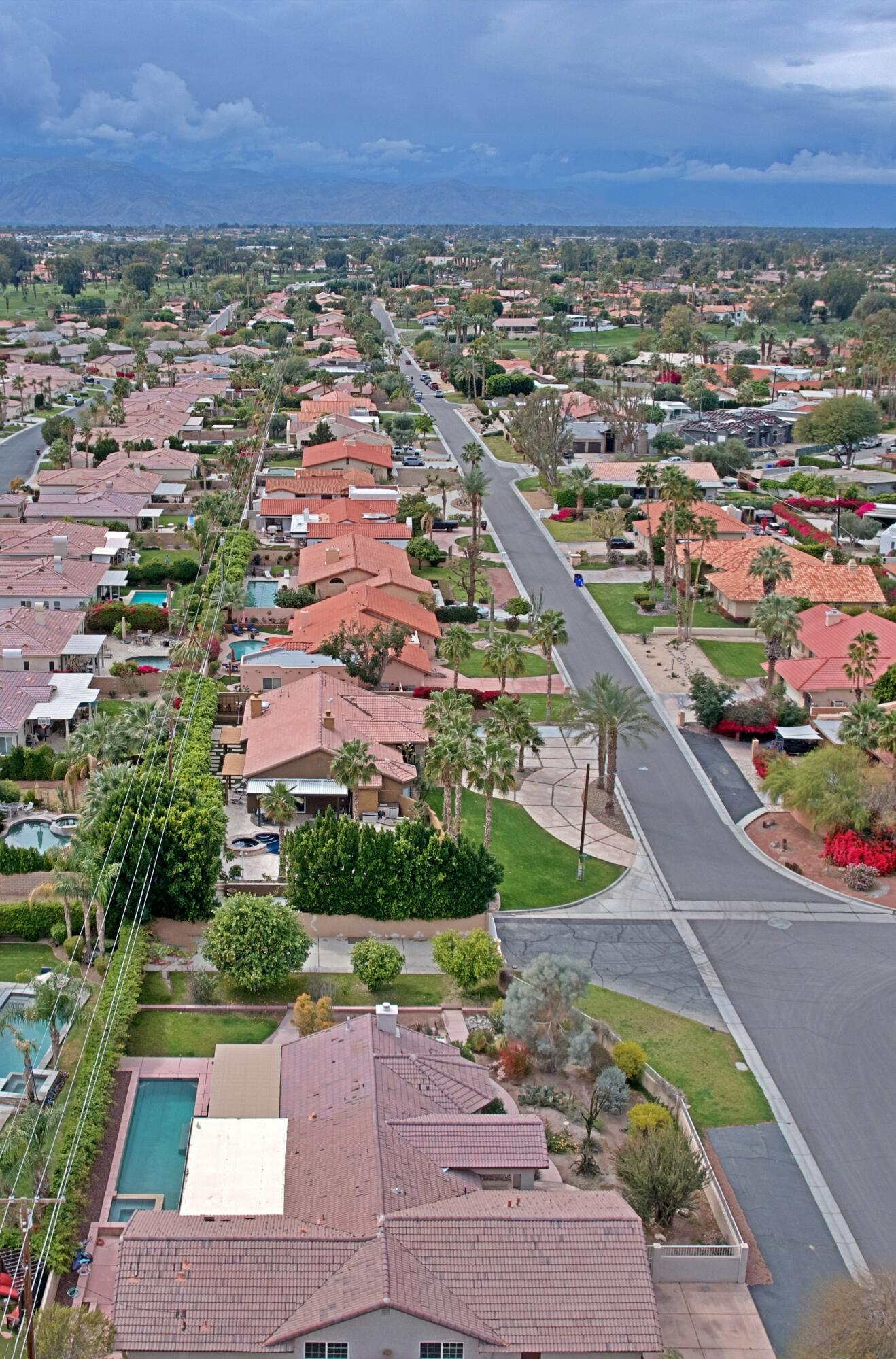 80025 Kingston Drive Bermuda Dunes, CA 92203 - Photo 25 of 27 an aerial view of residential houses with outdoor space