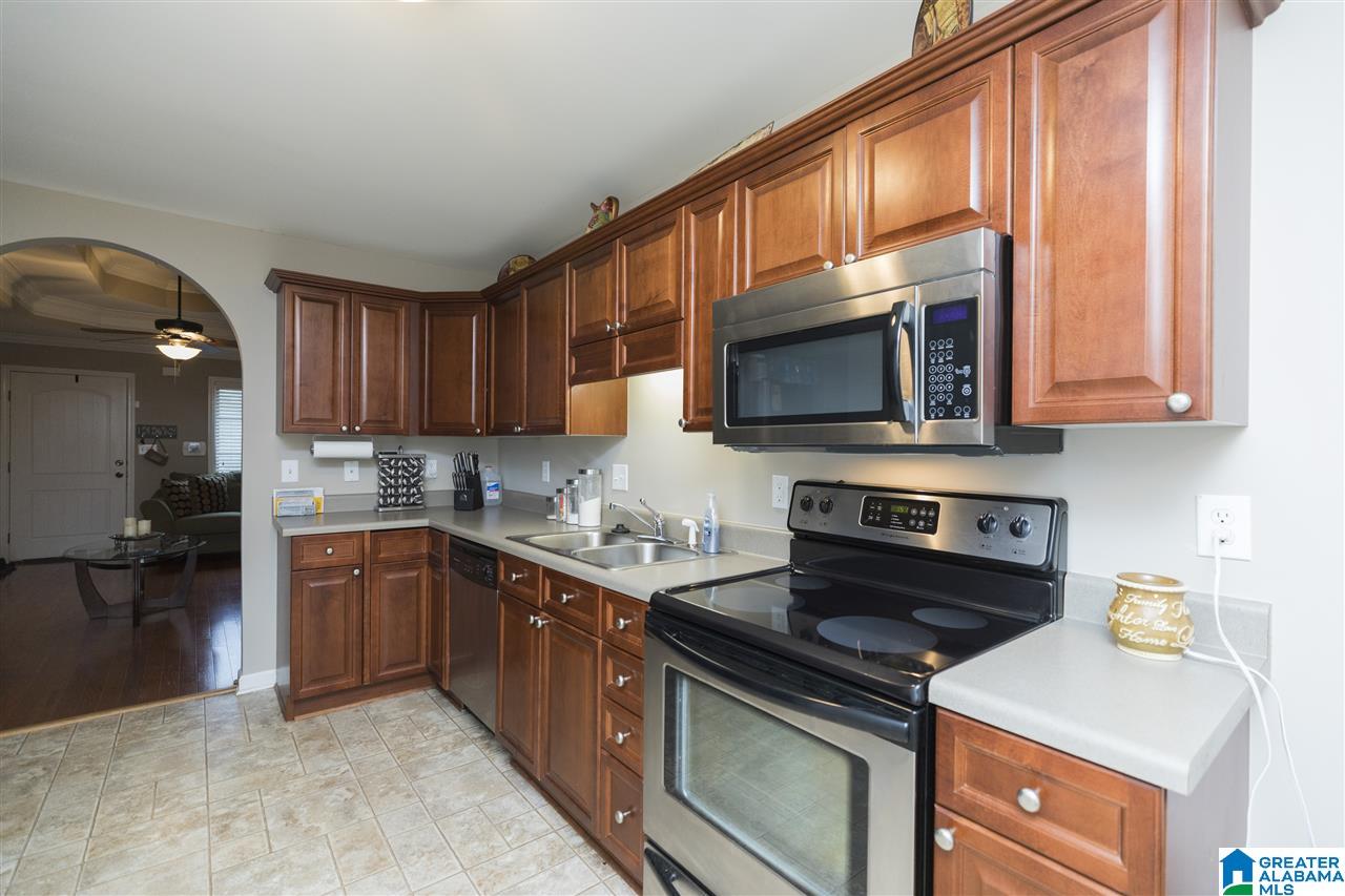 2474 Ridgemont Drive Birmingham, AL 35244 - Photo 6 of 17